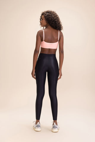 Wide Sports Bra