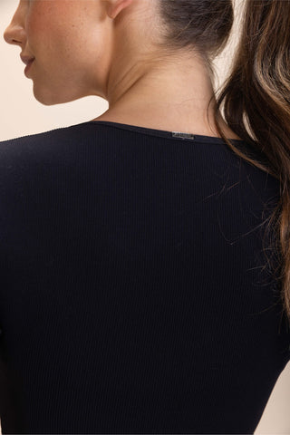 Seamless Long Sleeve Crop T-Shirt