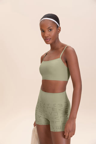 Wide Sports Bra