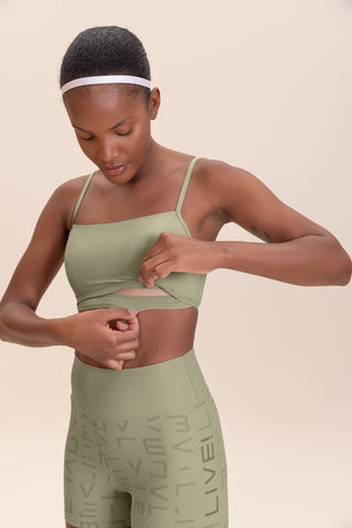 Wide Sports Bra