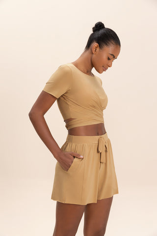 Wide Crossed Top