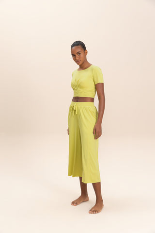 Tie Wide Capri Pants