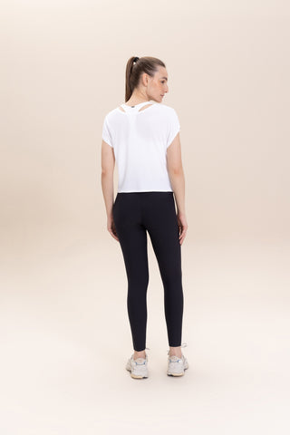 Multi Comfort Knot T-Shirt