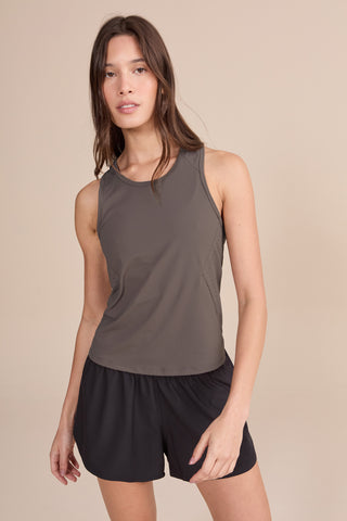Trophy Air Move® Tank Top