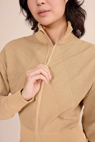 Seamless Diagonal Jacket