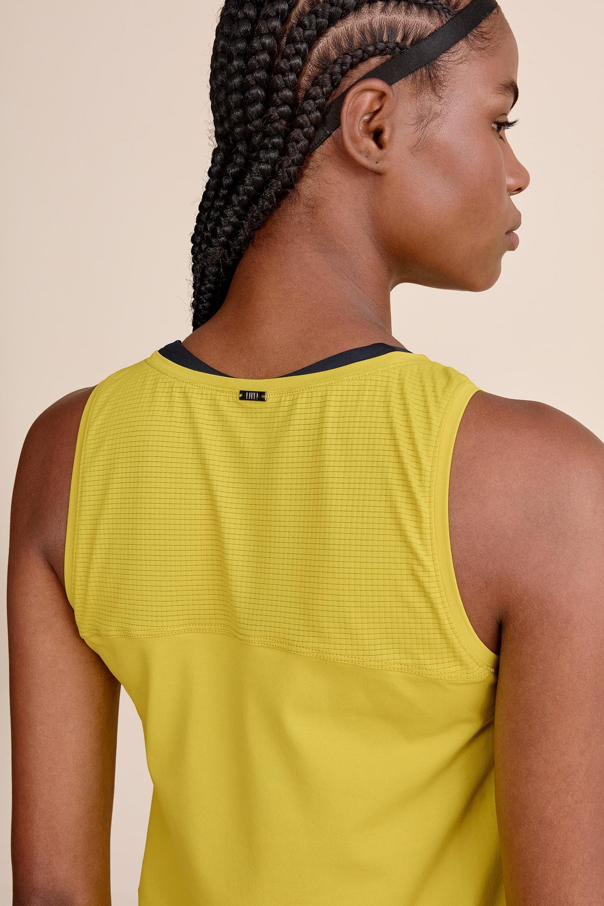 Air Move® Broad Tank Top