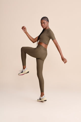 Race Pro® Mesh Cropped Top