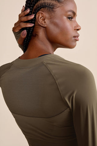 Race Pro® Tule Cropped Long Sleeve Top