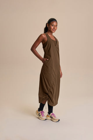 V Air Vast Nutmeg Dress