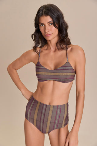 Nomad Curve Bikini Top