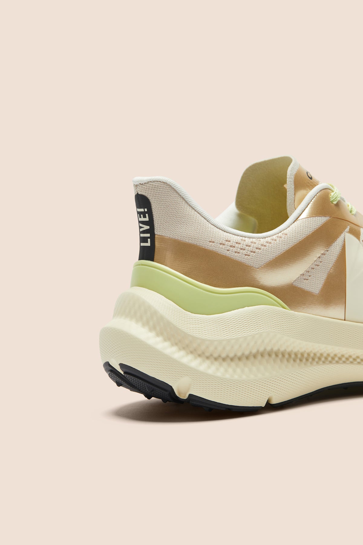 Condor 3 Engineered-Mesh Golden Dusk