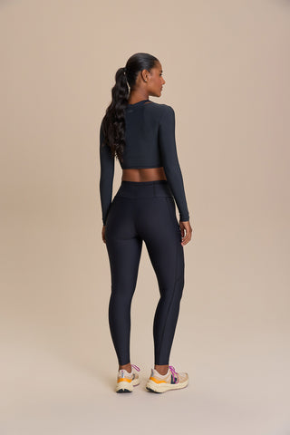 Harmony Crop Long-Sleeve Top