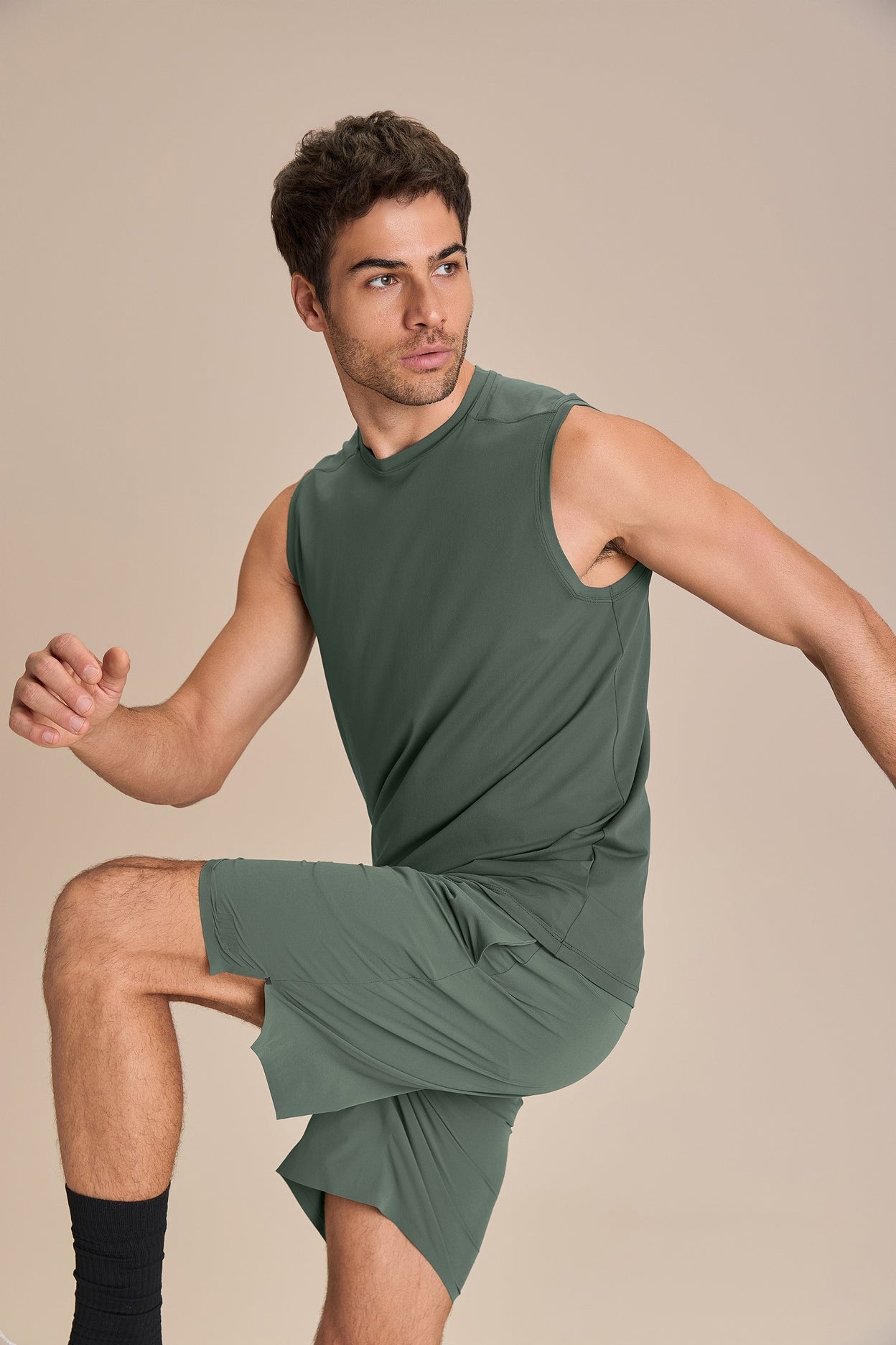 Men's Comfy Equilibrium Tank