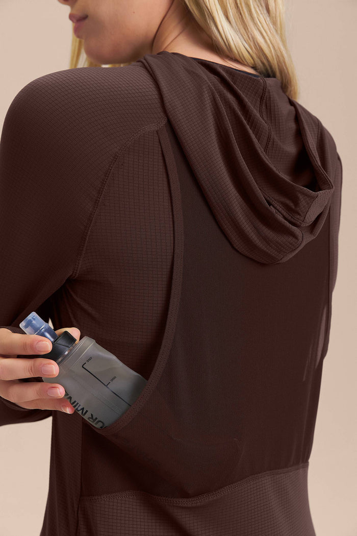 Air Move® Race Hooded LS Top