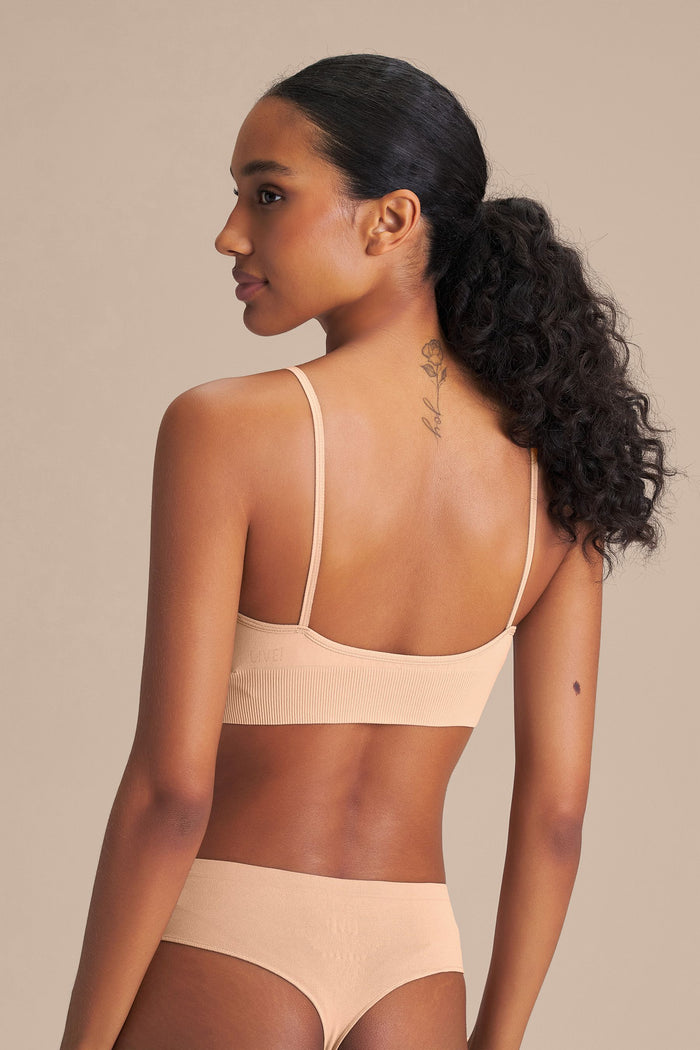 Seamless Racerback Bra
