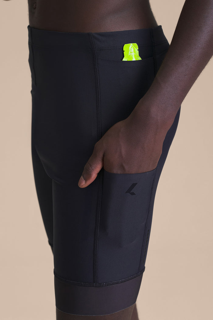 Men's Run Six Pockets Short 9"