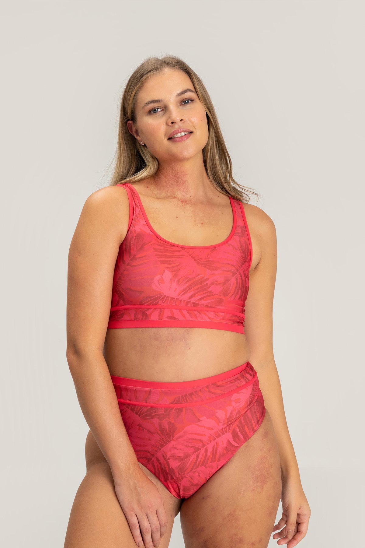 Leafy High Rise Hot Pant