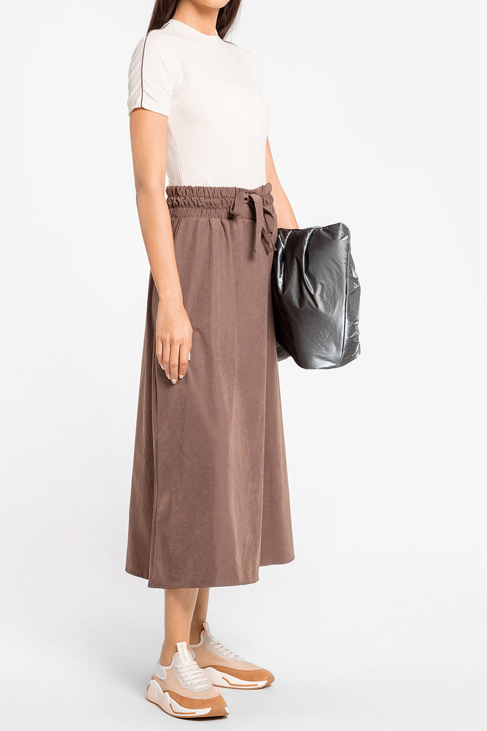 Minimal Lines Cropped Blouse