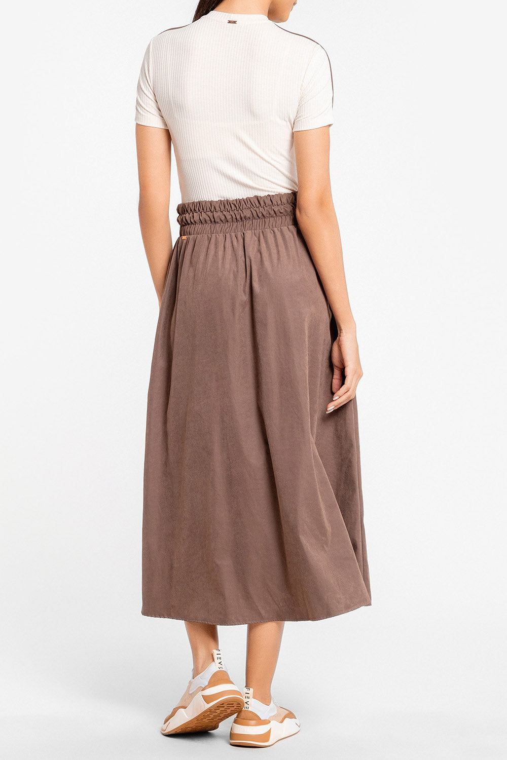 Minimal Lines Cropped Blouse