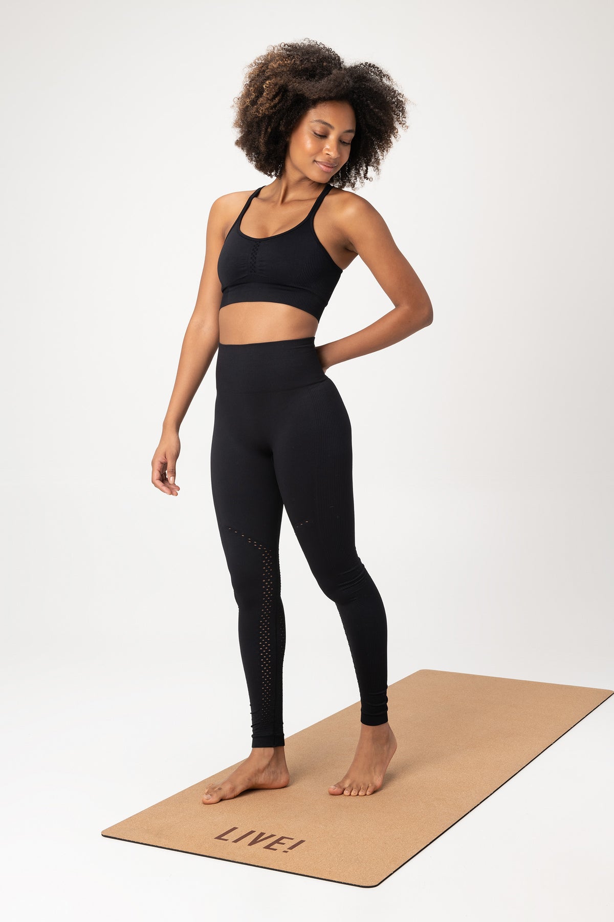 Essential Seamless Soft Stirrup Leggings