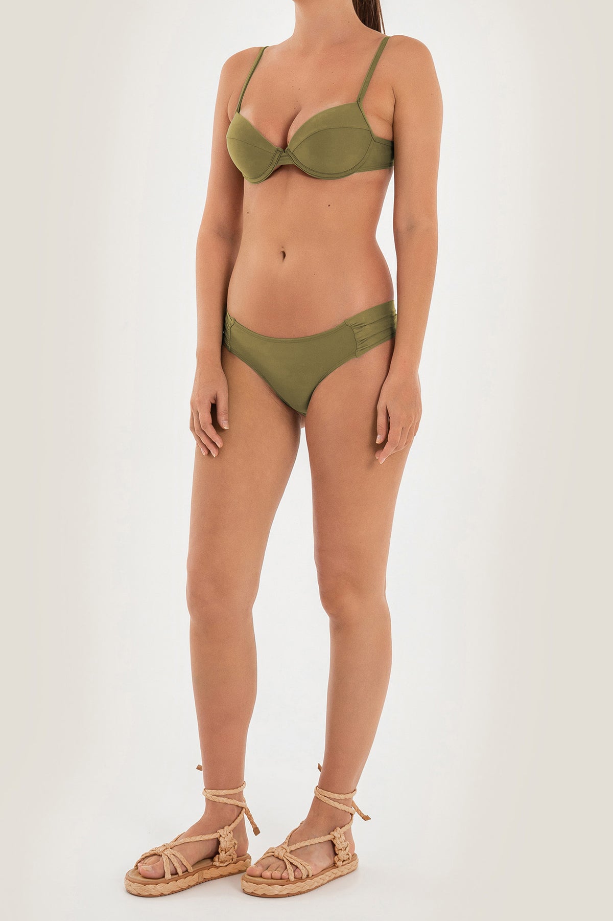 Essential Simple Butterfly Bottom