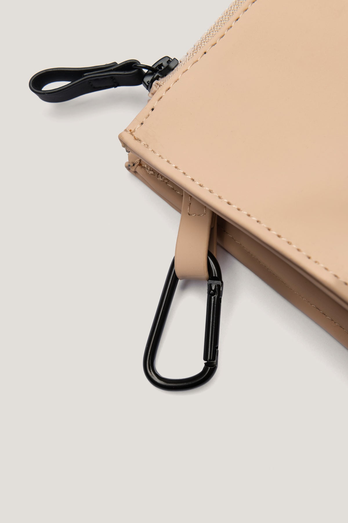 LIVE! Hit Colors Toiletry Bag