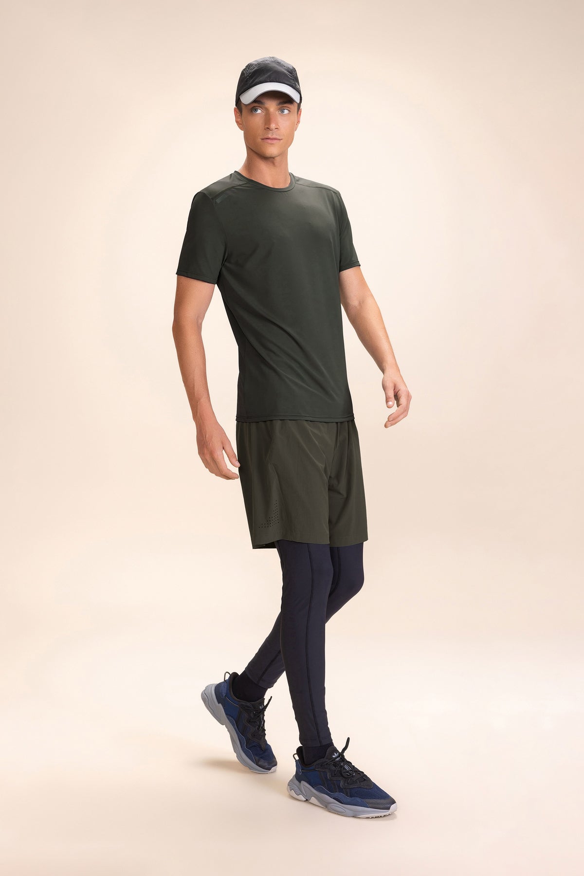 LIVE! Fit Harmony Men's T-shirt