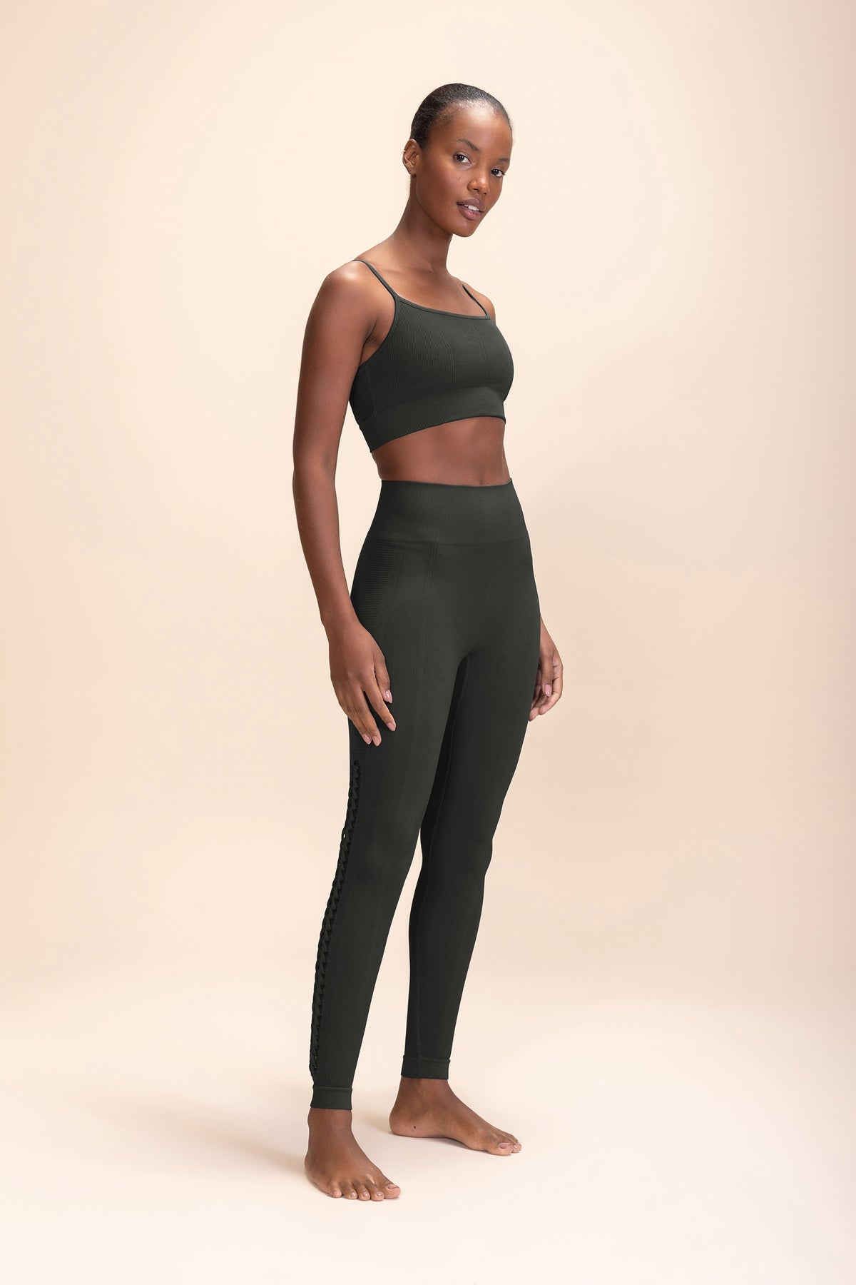 Explore Seamless Sports Bra
