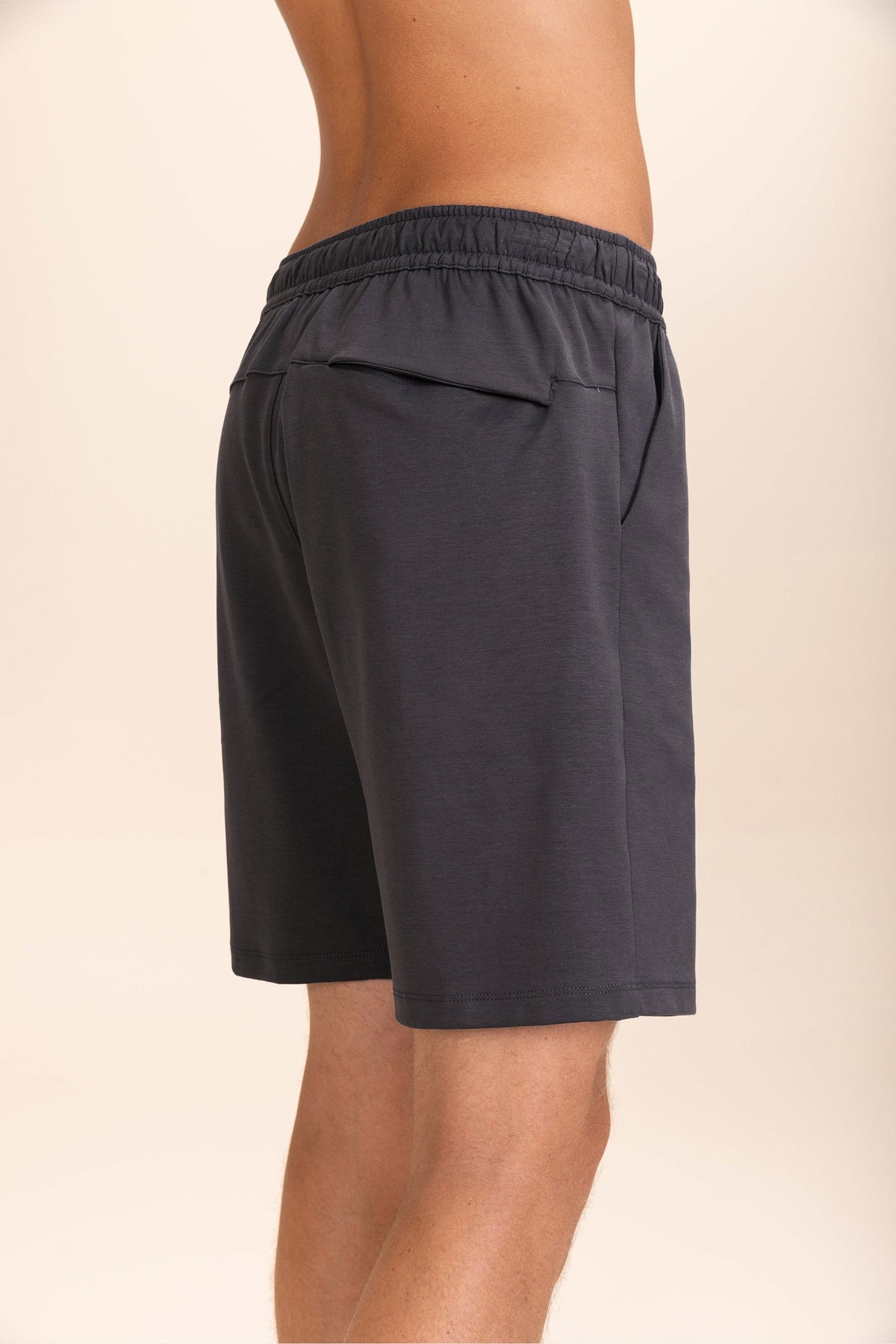 Move Galax Knit Long Shorts