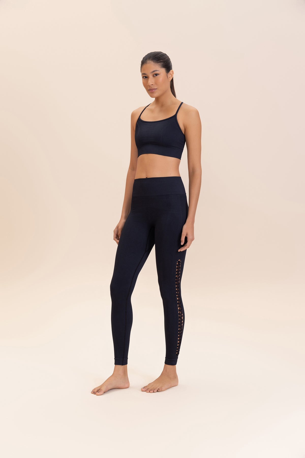 Explore Seamless Leggings