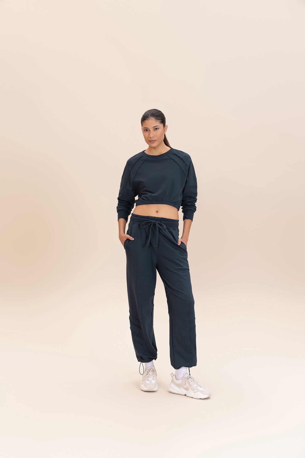 Cropped Cut Jog Sweatshirt