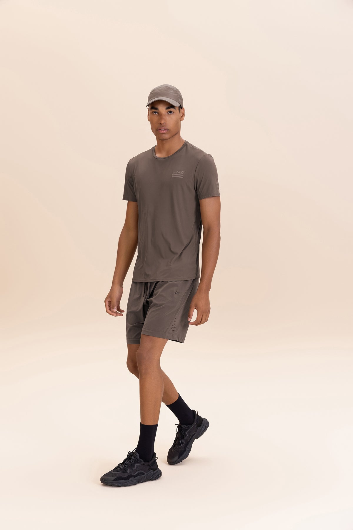 Comfy LIVE! Link T-shirt