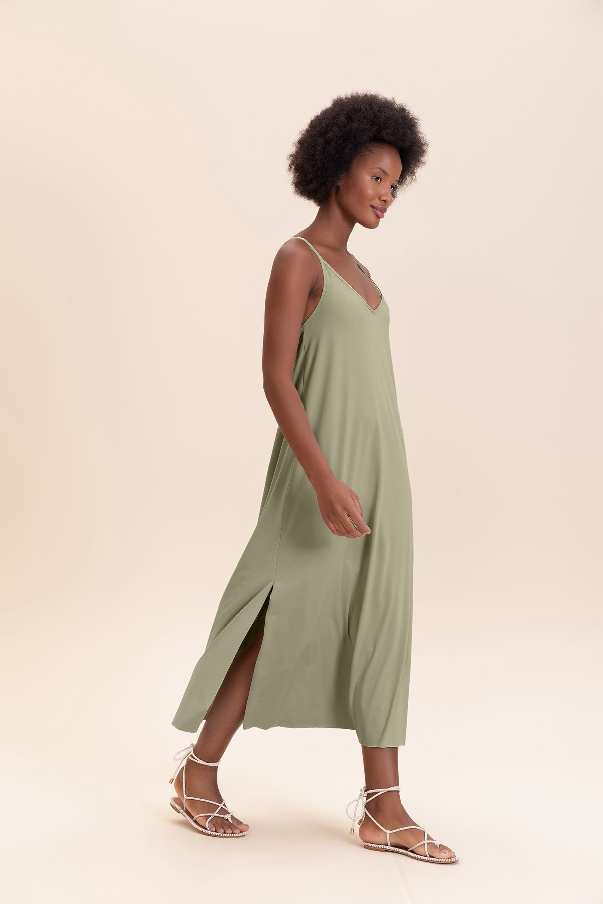 V Long Wide Dress