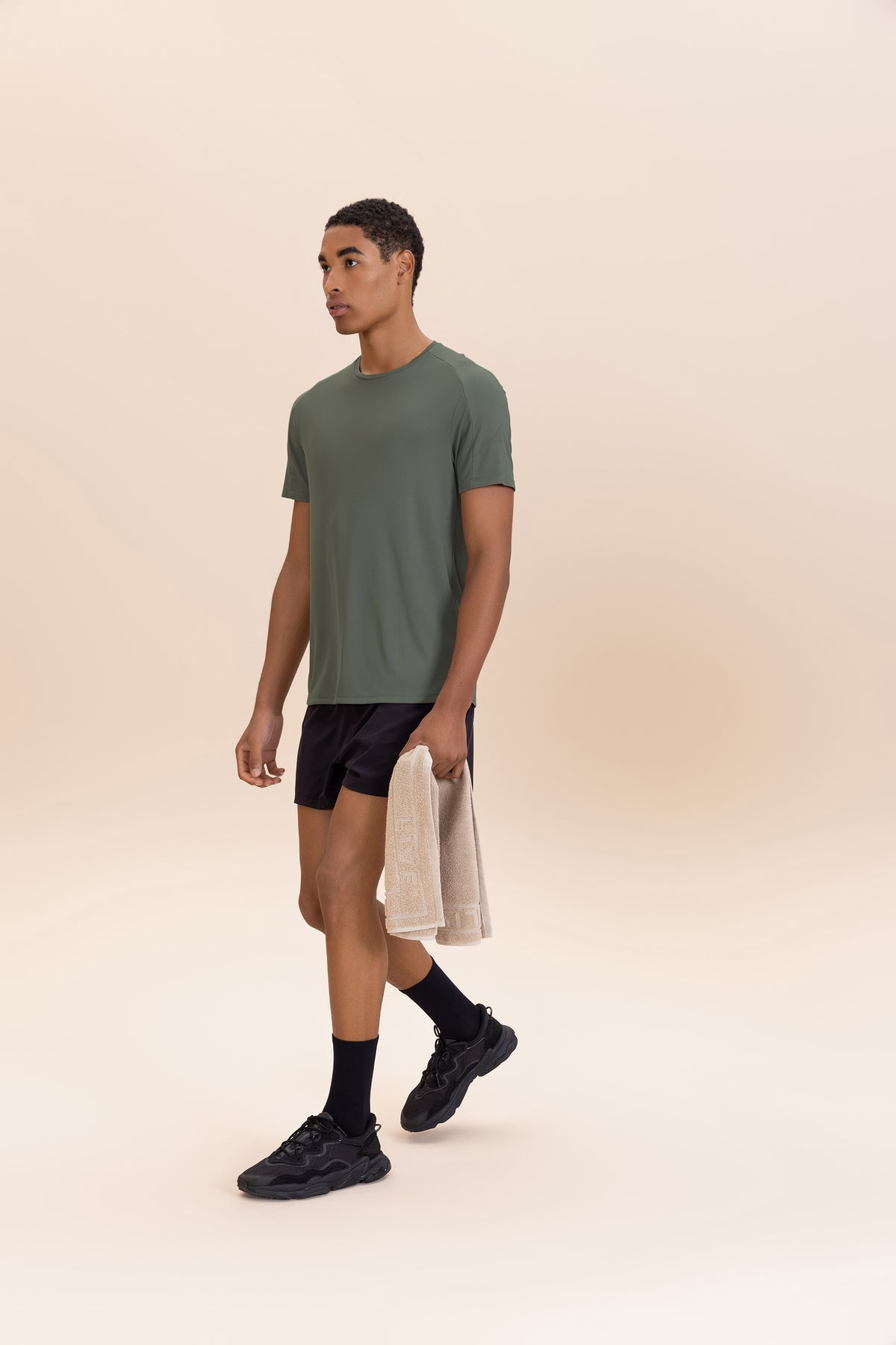 Comfy Curve Free Men's T-shirt