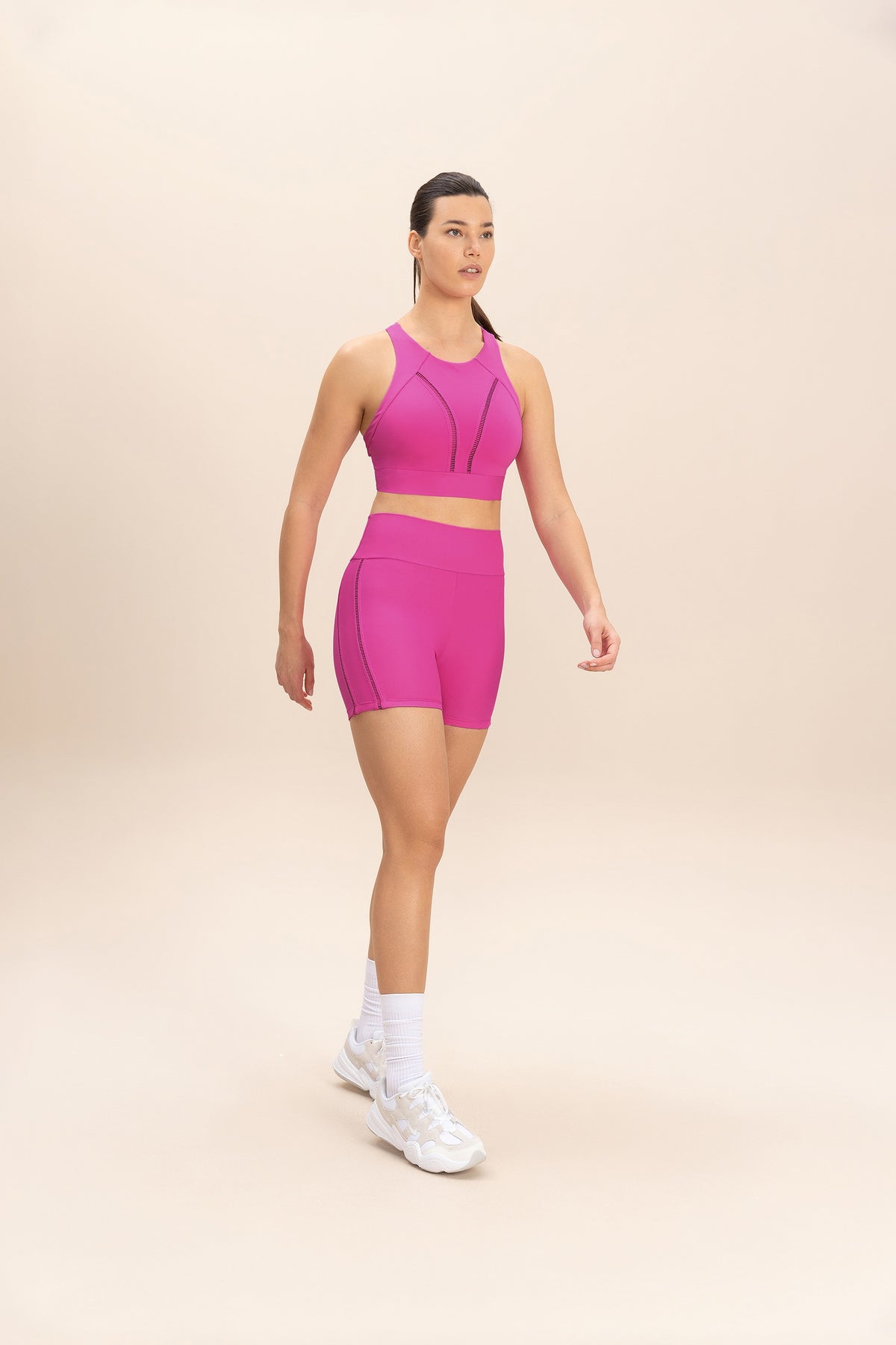 Form Hydefit® Adaptiv Sports Bra