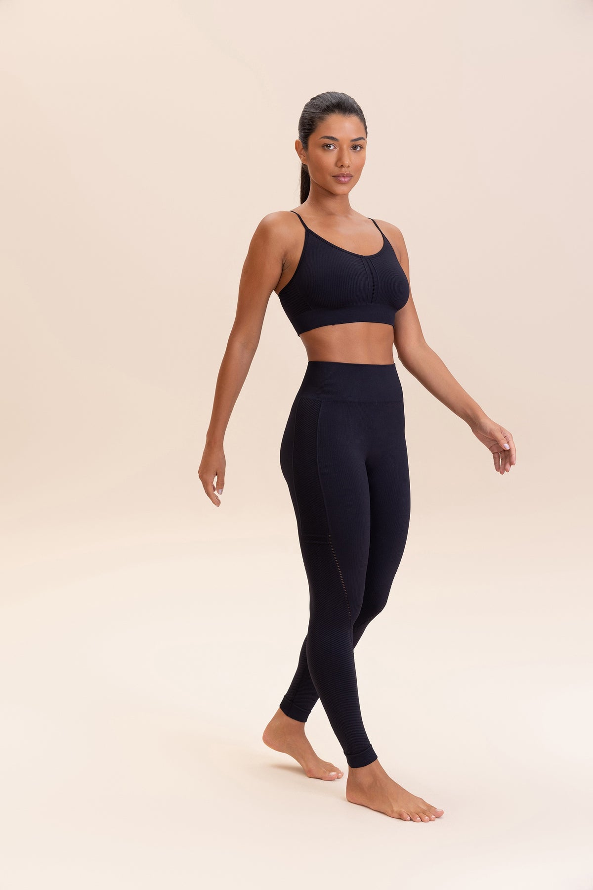 Float Seamless  Sports Bra