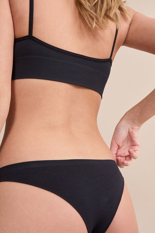 Seamless Basic Thong