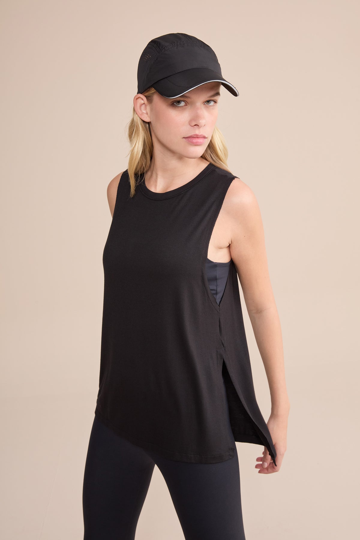 Visco Heart Long Tank Top