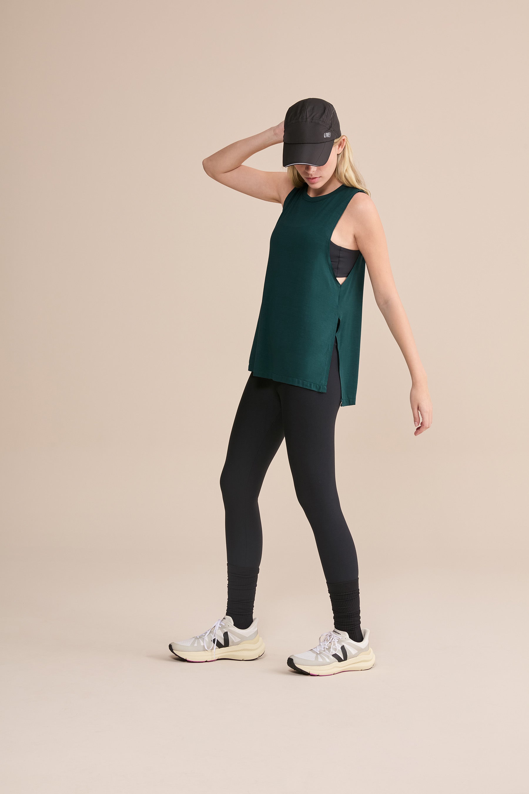 Visco Heart Long Tank Top