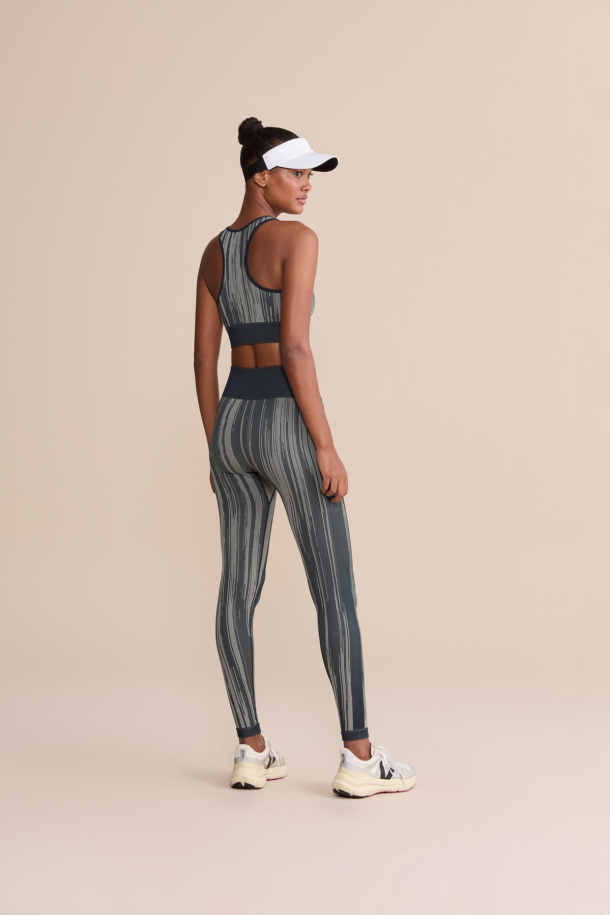 Mix LIVE! Seamless Knit® Sports Bra