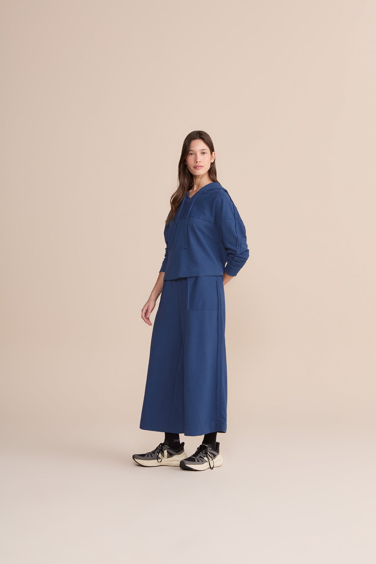 Soft Pure Wide-leg Cropped Pants