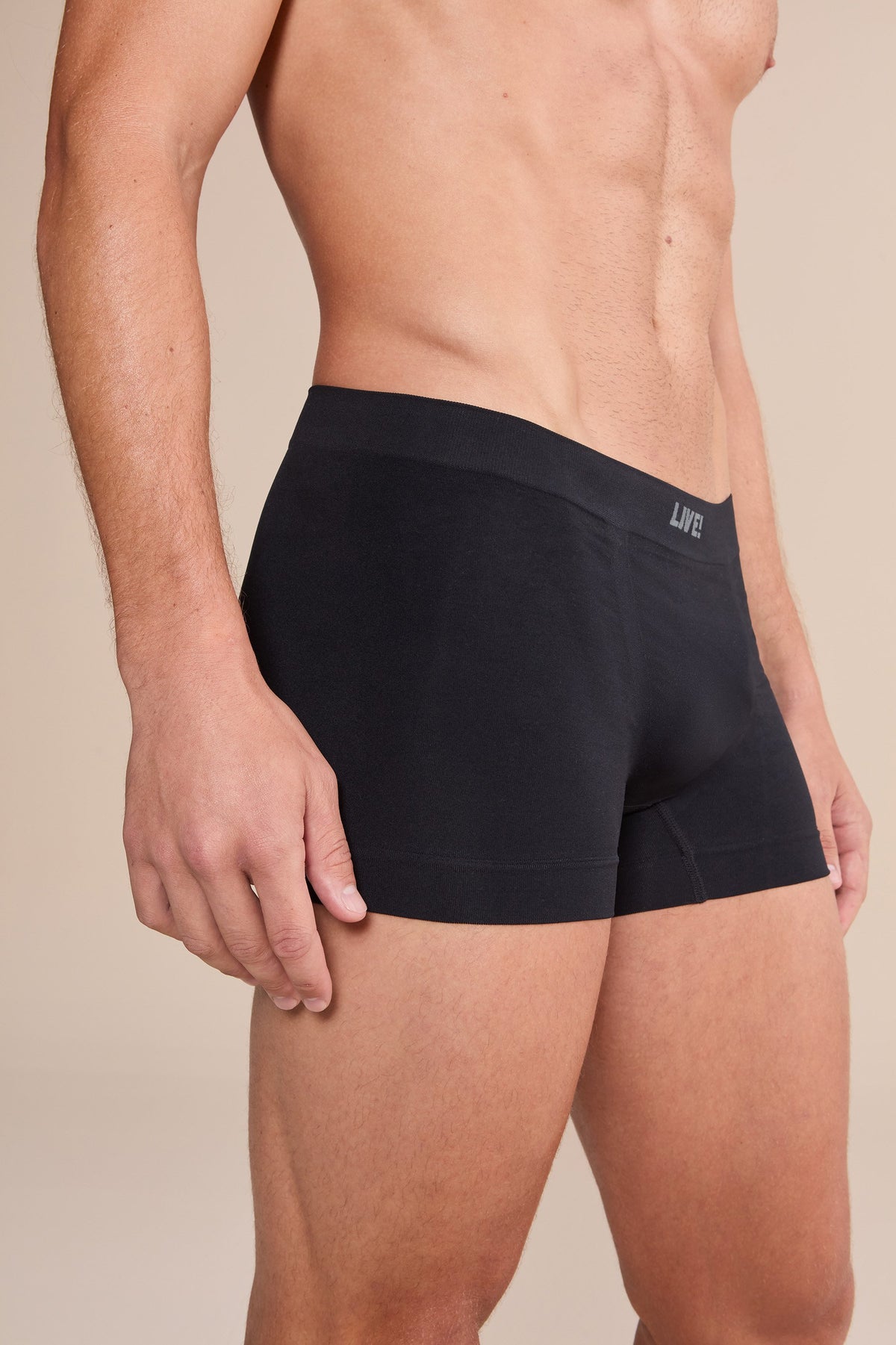Seamless Boxer