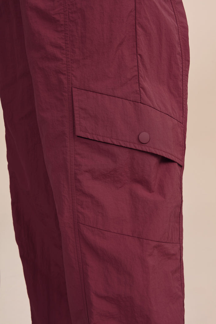 Fluffy Nylon Core Jogger Pants