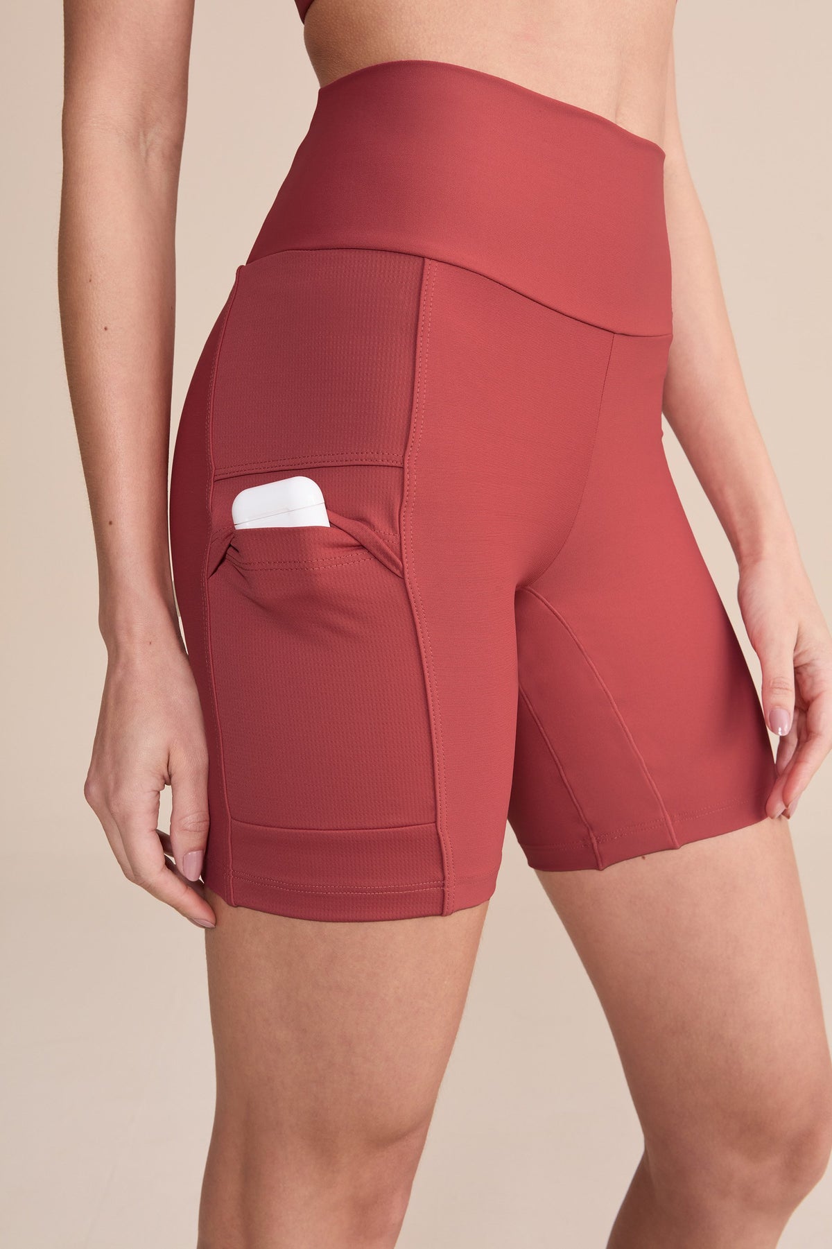Uplift Log Shorts