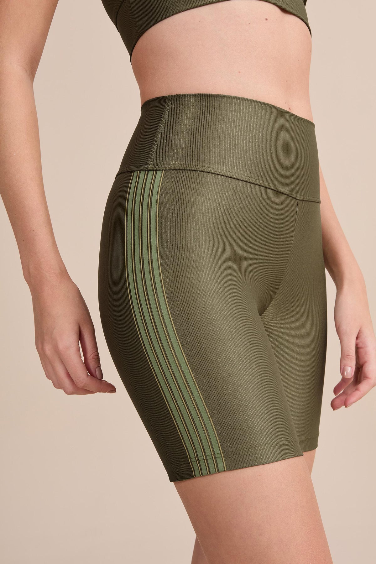 Line Allure® Adaptiv Long Shorts