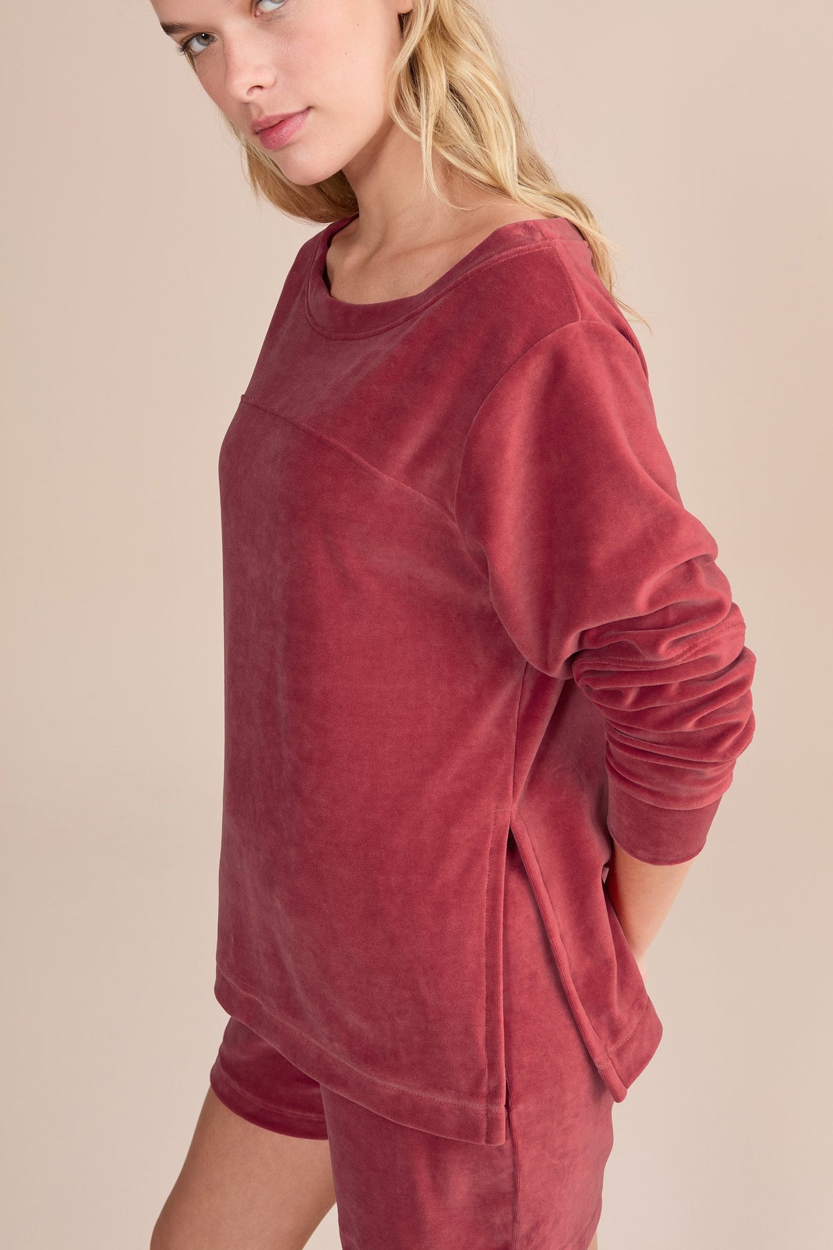 Frosty Loose Sweatshirt