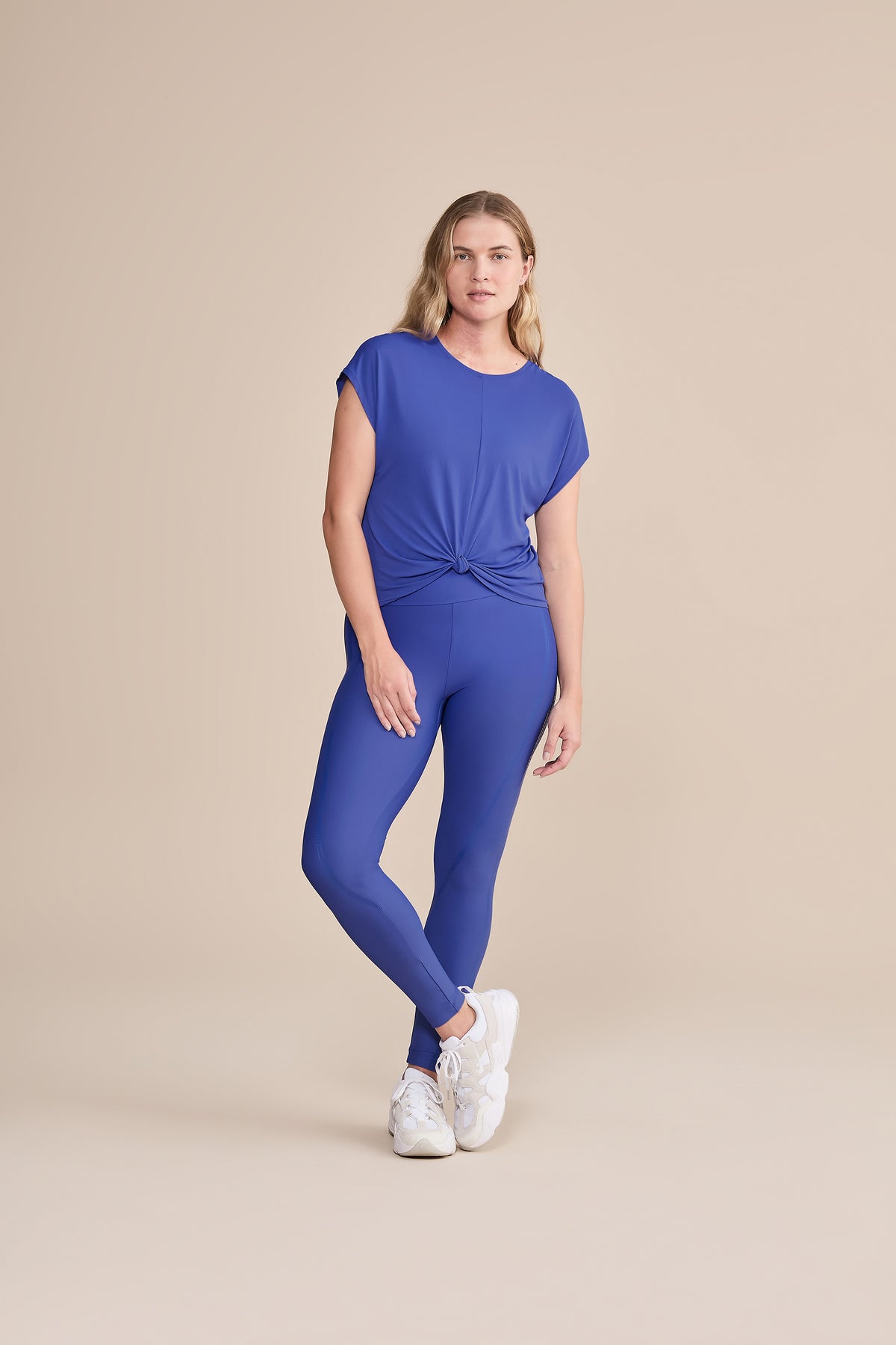 Multi Comfort Knot T-Shirt