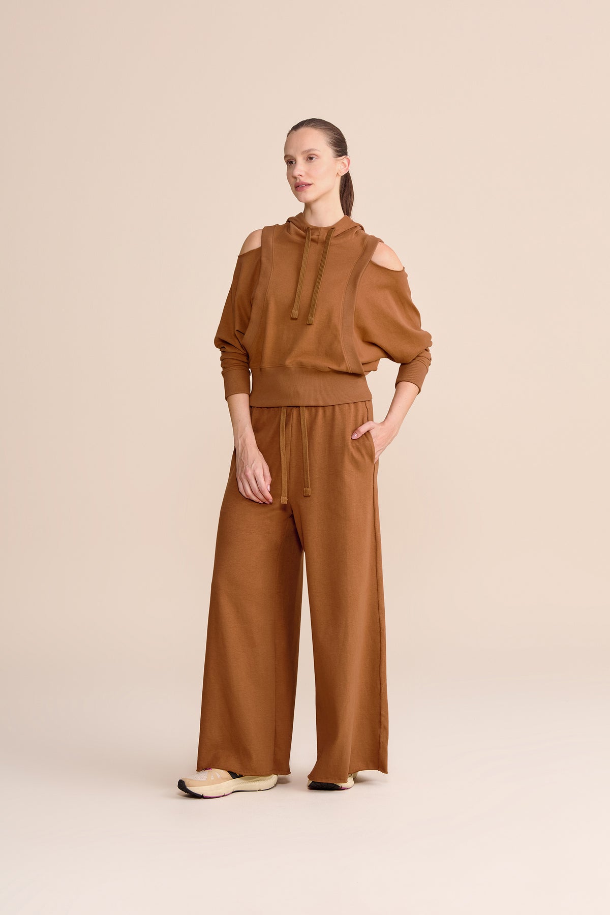 Wide Rino Stone Pants