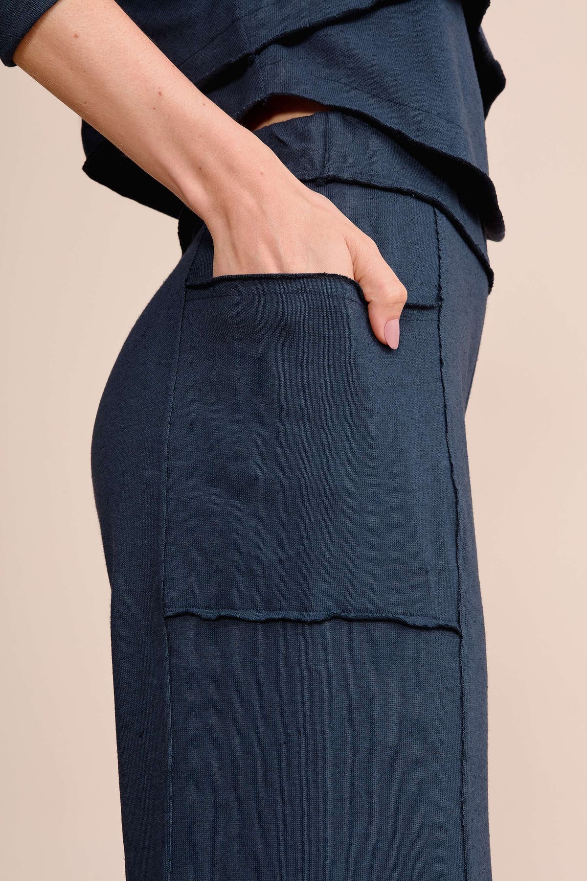 Slow Knit Straight-Leg Pants