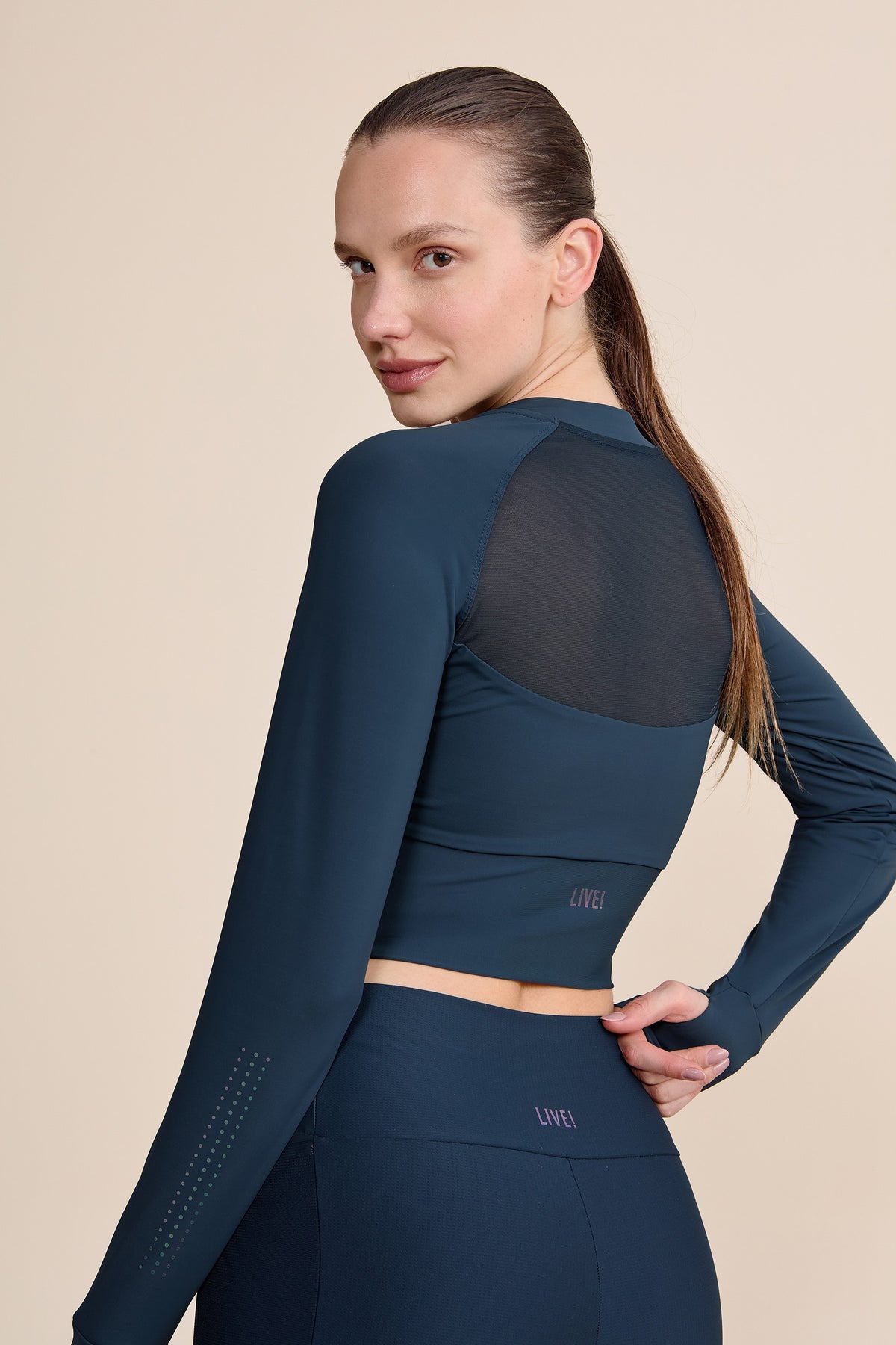 Race Pro® Tule Cropped Long Sleeve Top